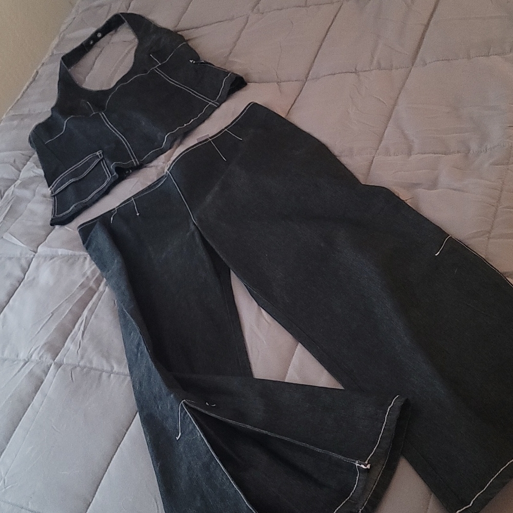 Bisou Bisou Dark Denim Summer Set with pink stitching